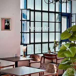  Hostal Ara125